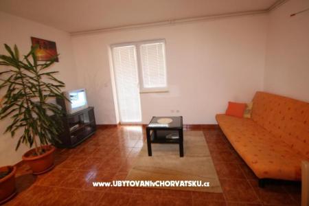 Apartments Katia - (mit Playground) photo 4