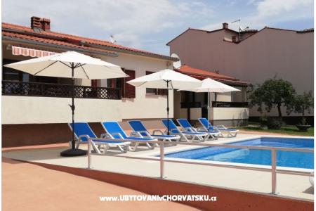 Apartments Rudez - pool - jacuzzi  Fazana Croatia