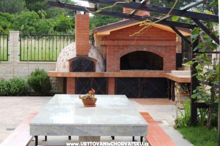 Villa Pineta photo 4