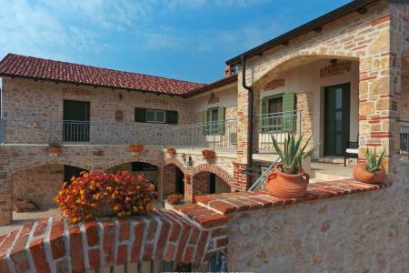Ancient Dalmatian Apartments photo 2