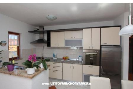 Apartments Anka photo 4