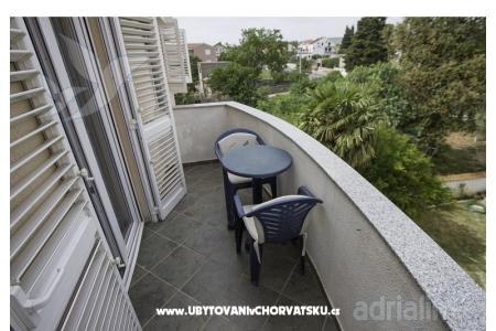 Apartments Danijela 1 photo 5