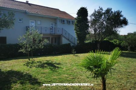 Apartments Dijana photo 3