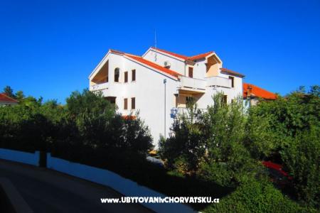 Apartments FJAKA Sv. Filip i Jakov Croatia