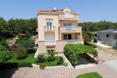 Apartments Kala Sv. Filip i Jakov Croatia