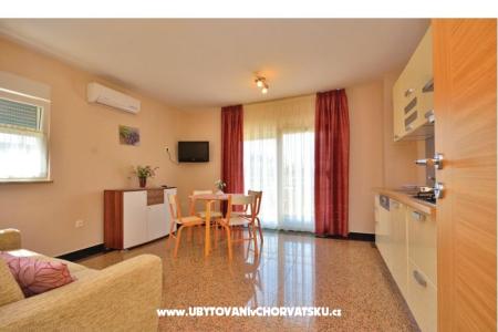 Apartments Pobi photo 5
