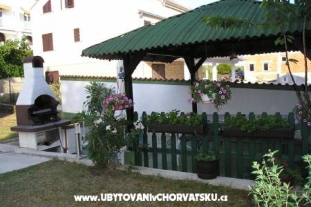 Apartments Udovicic photo 2
