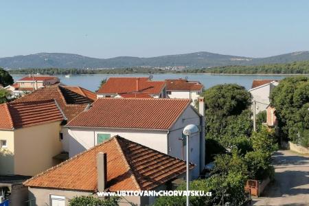 Apartments Pedišić photo 3