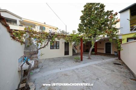 Levante - kuća za odmor – Sv. Filip i Jakov Croatia