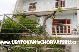 Apartments i Rooms Barbarić photo 2