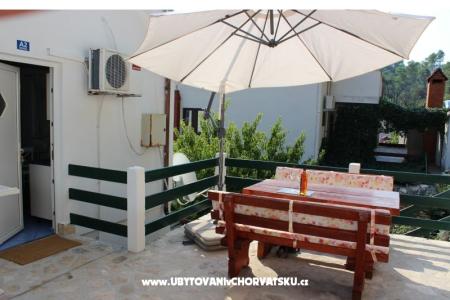 Apartments Roza photo 5