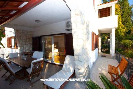 Jees Exclusive apartments photo 2