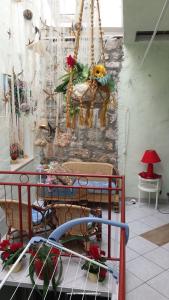 Stone house photo 4