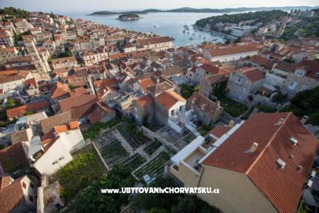 Tri Sestrice photo 2