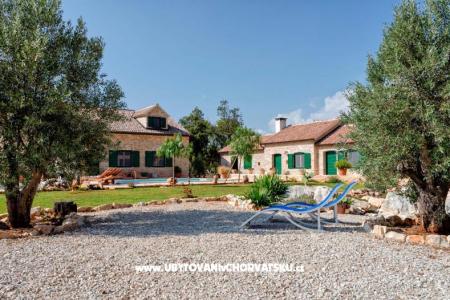 VILLA HARPOCRATES photo 3