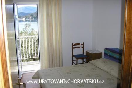 Apartments Mirjana  photo 2
