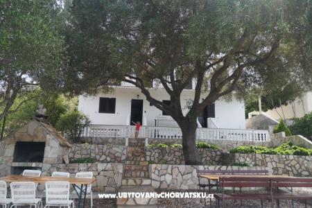 Beachfront apartments Ruskovic photo 2