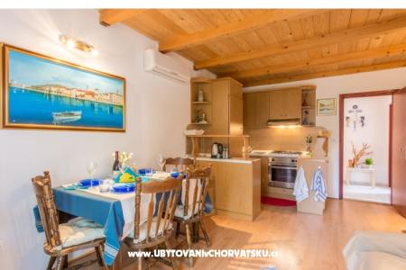 Apartment Tom photo 4