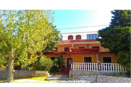 Apartments Irmica photo 4