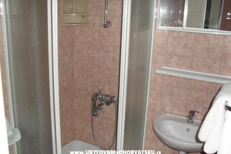 Apartments Slavica photo 2