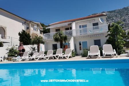 Apartments Anita with Pool photo 3