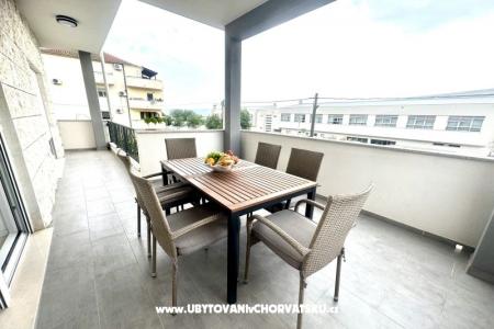 Apartment Ana photo 5
