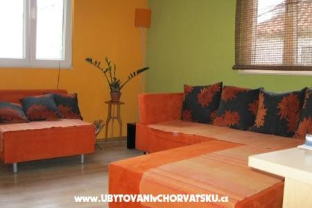 Apartments Mihaela photo 2