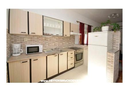 Apartments Vinka photo 3