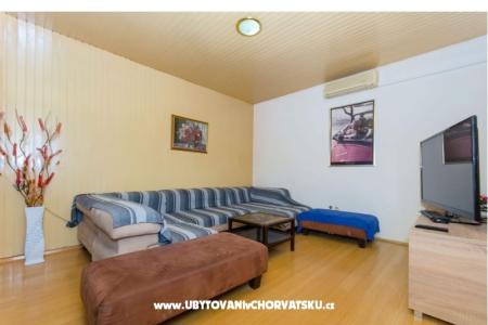 Apartment Viki photo 3