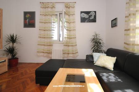 Apartments Bugenvilla photo 2