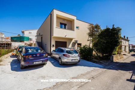 Apartments Kastela photo 2