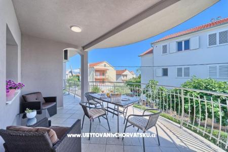 Apartments Meridians photo 4