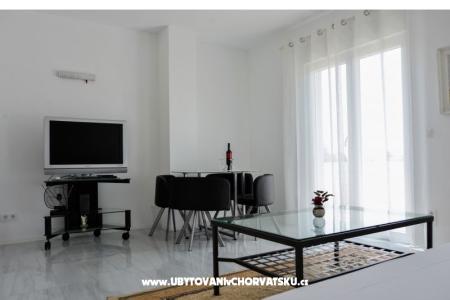 Honey Apartment photo 5