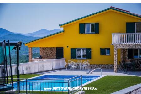Luxury villa Cvita – Kastela Croatia