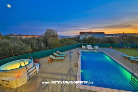 Miraholiday House photo 3