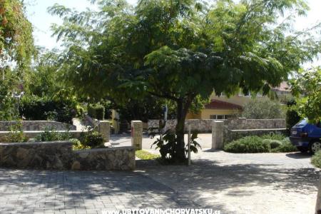 Apartments Grzalja-Rozic Krk photo 3