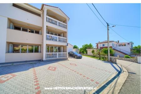 Apartments Martina photo 2