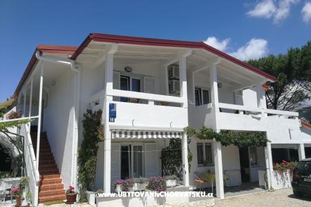 Studio Apartments Cene Island of Krk Croatia