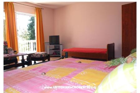 The Blue House Apartments photo 5