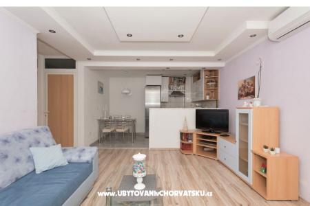 Apartment Mirjana photo 2
