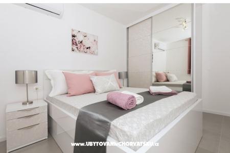 Apartment Slavka photo 2