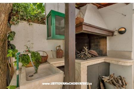 Apartments Garmaz photo 5