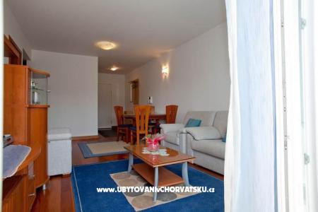 Apartments Makarska photo 3