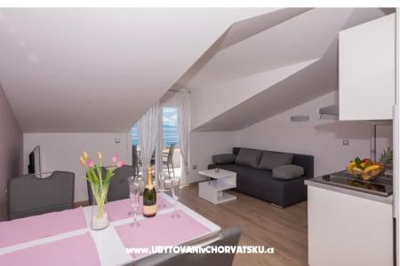Apartments Vujcic Makarska Croatia