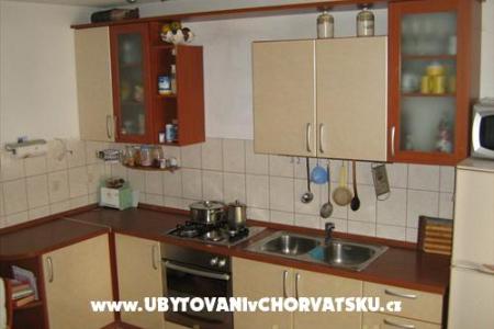Apartments Makarska photo 3