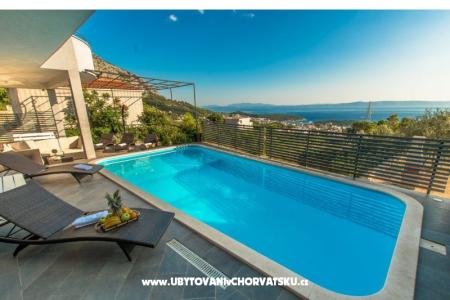 MAKARSKA VILLAS photo 2