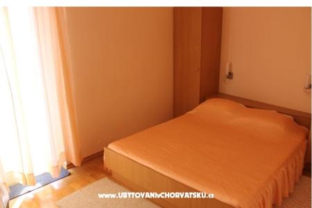 Apartments Kuzmanić photo 3