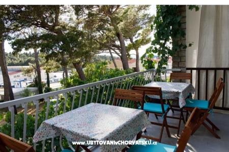 Apartments &amp; rooms Nugal photo 5