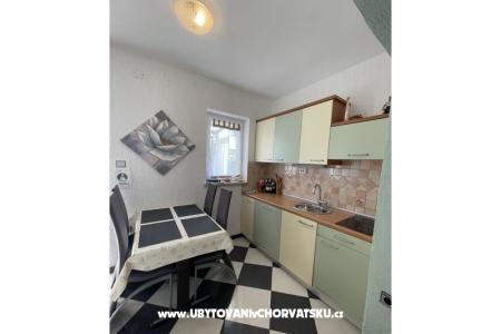 Apartments Avvi photo 4