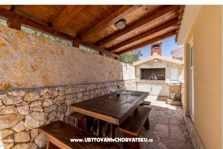 Apartments Dinka Marina - Trogir Croatia